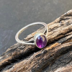 Beautiful Amethyst Ring • Amethyst Set in 925 Sterling Silver • Handmade 925 Sterling Silver ring • Silver Ring • Jewelry Gift