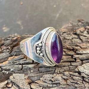 Beautiful Amethyst Ring • Amethyst Set in 925 Sterling Silver • Handmade 925 Sterling Silver ring • Silver Ring • Jewelry Gift