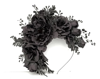 Tocado de flores negras laterales, tocado de flores negras, corona de rosas negras, corona floral, gótico, Día de los Muertos, Día de los Muertos, bruja