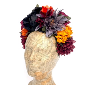 Day of the Dead Flower Headband, Mexican Dia de Los Muertos Floral Headpiece, Halloween Costume, Black and Grey Flower Crown, Marigolds