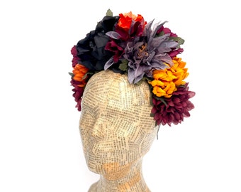 Day of the Dead Flower Headband, Mexican Dia de Los Muertos Floral Headpiece, Halloween Costume, Black and Grey Flower Crown, Marigolds