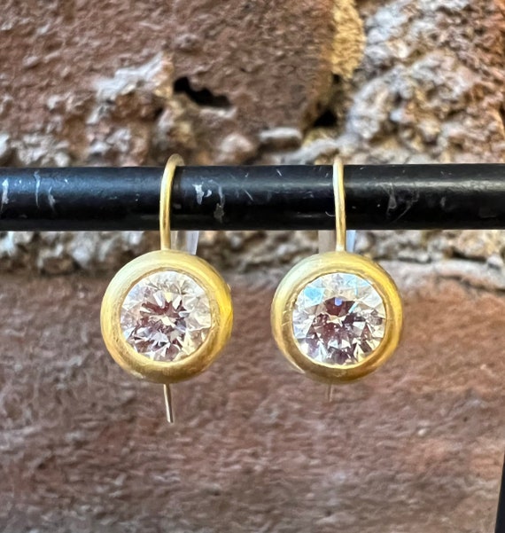 Etsy moissanite shop earrings