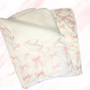 Personalized Baby Blanket with Bows for Baby Shower Gift, Girl Baby Shower Gift, White with Pink Bows