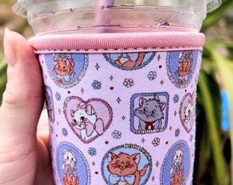 Bekerhoes geïnspireerd op Aristocats, Marie & Toulouse drinkhoes, Disney-geïnspireerde bekerhoes, cadeau voor kattenliefhebbers