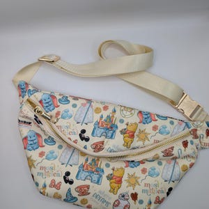Disney Fanny Pack, Disney Bum Bag, Hip Bag, Magic Kingdom Fanny Pack - Theme Parks Bag