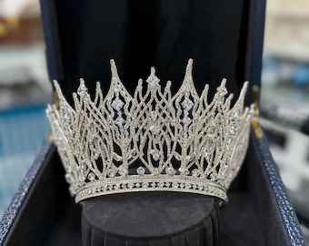 Elven Queen Bridal Tiara, Enchanted Forest Wedding Crown, Crystal Branch Headpiece, Woodland Fairy Diadem, Silver Vine Hair Jewelry