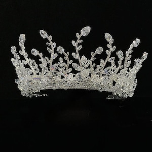 Crystal Bridal Tiara, Sparkling Rhinestone Wedding Crown, Elegant Princess Headpiece for Bride, Luxury Hair Accessory for Special Occasions