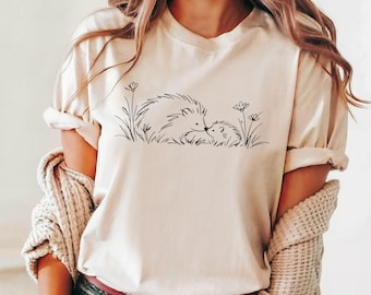 Mama Shirt Cute Mama Baby Tee for Mother's Day Tshirt Gift Hedgehog Tee Line Art Shirt MInimalist Tee for Mom Bella Canvas Tee for Summer