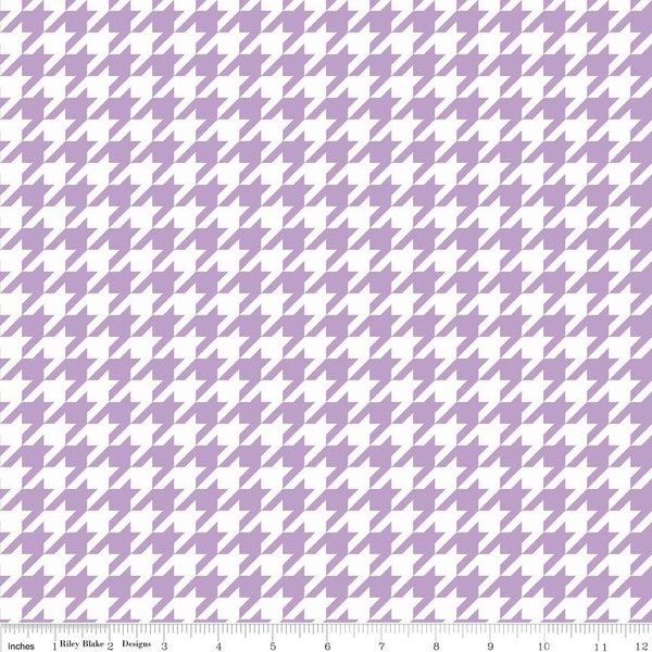 Medium Houndstooth Lavendar by Riley Blake