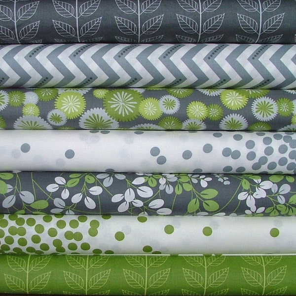 Custom listing for Daphne - 3.75 yards total and a  FQ Bundle