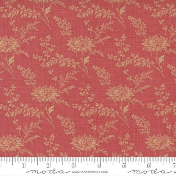 Bonheur de jour Garnier in Faded Red Bonheur de jour Garnier in Faded Red