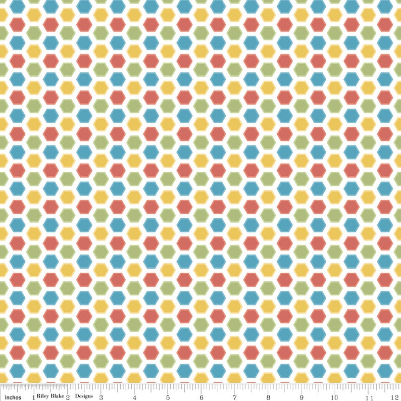 End of Bolt 17.5 of Cruiser Blvd Hexi White Green by Sheri Mcculley Studio for Riley Blake