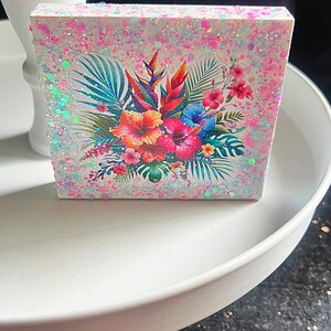 Tropical Hibiscus Flowers Mini Confetti Glitter Wood Sign for Tiered Tray Decor