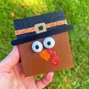 Turkey Mini Wood Sign Shelf Sitter Fall Thanksgiving Tier Tray Decor