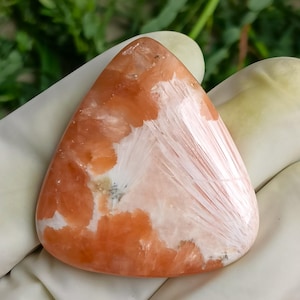 50 Cts. Pink Scolecite Worry Stones, Cleanse + Purify, Pink Scolecite Thumb Stone, Pink Scolecite, Scolecite Worry Stones, Crystal for Sleep
