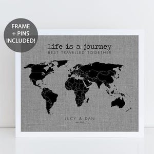 Das Leben ist eine Reise Pushpin Reisekarte • Weltkarte Wandkunst • Reisekarte der Welt • Reisegeschenke • Personalisierte Reisekarte • Hochzeitsgeschenk
