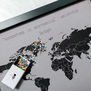 Weltkarte Leinwand mit Pins, Leinen Geschenk, Baumwolle Geburtstagsgeschenk für Mann, Geschenk für die Frau, Paar Geschenk, Weltkarte Pinnwand