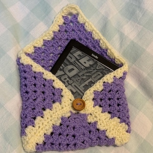 Handmade Crochet Kindle Sleeve – Granny Square Style with Button Closure
