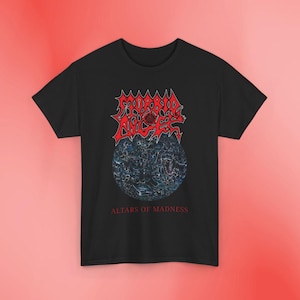 Ange morbide - Autels de la folie | T-shirt unisexe en coton épais | Taille : S, M, L, XL, 2-3 XL