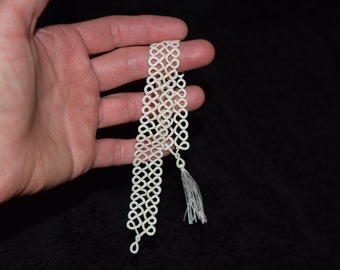 lace bookmark//cream//10 inches