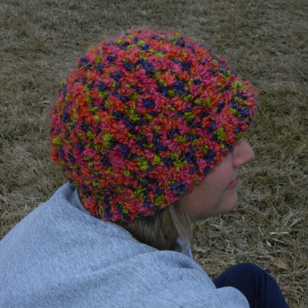 women's crochet hat//chunky//multicolored//women's winter hat