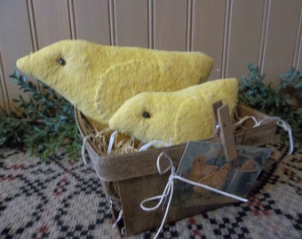 Primitive Handmade Mama Chick and Baby Chick in Wood Berry Basket - Easter/Spring/Farmhouse