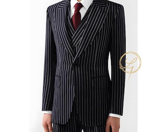 Costume 3 pièces bleu marine à rayures pour homme, ensemble blazer, gilet et pantalon classique pour le travail.