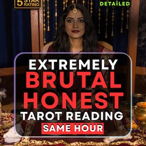 Peut inclure: Une publicité pour un service de tarot montrant une personne en tenue traditionnelle derrière une table avec des cartes. Le texte indique : 5 STAR RATING, EXTRA DETAILED, EXTREMELY BRUTAL HONEST TAROT READING, SAME HOUR. La table est couverte d'un tissu violet.