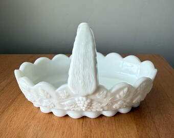 Vintage Indiana Milk Glass Harvest Raisin poignée fendue panier ovale bonbonnière