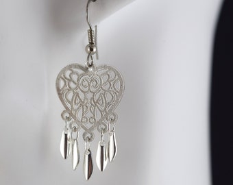 Lightweight silver dangle earrings - Silver earrings - Surgical steel earrings - sensitive ears - hypoallergenic earrings - heart earrings
