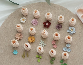 Mini Flower Clay Cutter Set: 15-Piece Floral Polymer Clay Mold