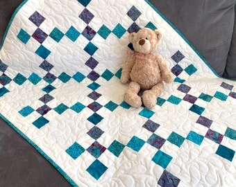 Modern Geometric Baby Gift, Patchwork Irish Chain Quilt, Ready to Ship, Gender Neutral Nursery Decor, 35" X 45”, Handmade Aqua and Cream