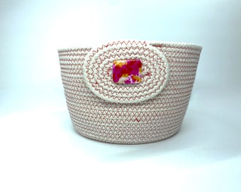 Coiled Rope Clothesline Basket, Handmade Organizer Bowl with Red Quilting, Cotton Fiber Art, Fruit Bowl, Dressing Table