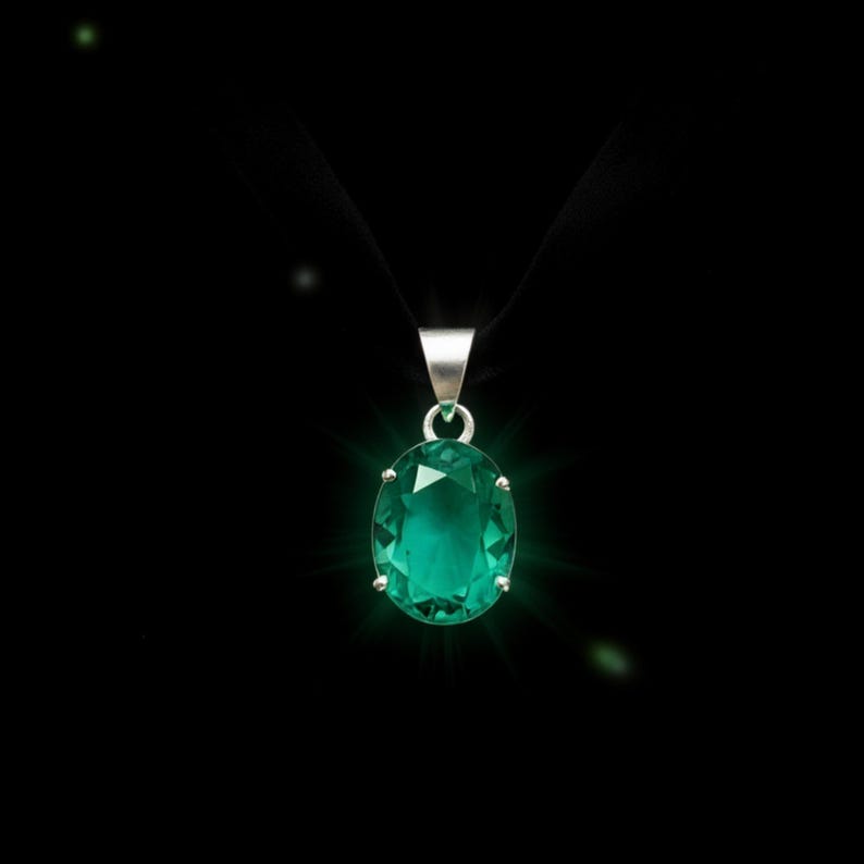 Emerald Pendant Necklace in Sterling Silver