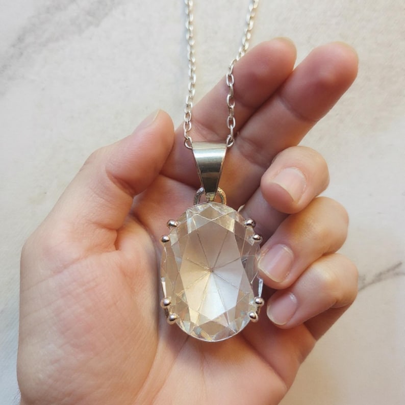 White Sapphire pendant with free chain