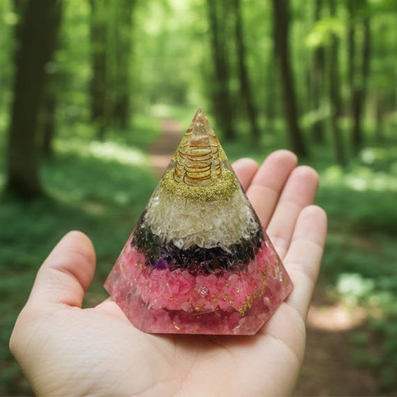 Rose Quartz Orgone Pyramid – Reiki Healing Energy Generator