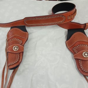 Heritage Rough Rider 6 1/2 inch barrel hand Holster Single Action SAA SASS