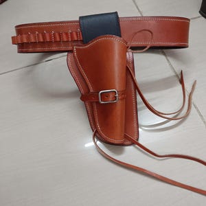 Leather The Duke Rig, John Wayne holster, SASS, CAS Cowboy action Cowboy Western Leather Cross Draw Fast Draw Holster Fits Colt SAA 1873