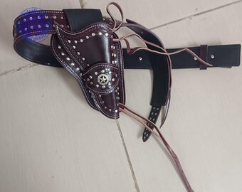 Westernholster und Gürtel. Clint Eastwood Design