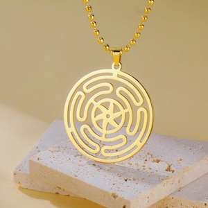 Labyrinth Protection Necklace | Stainless Steel Talisman | Wiccan Amulet | Pagan Path Symbol | Unisex Witch Jewelry Gift For Her Xmas