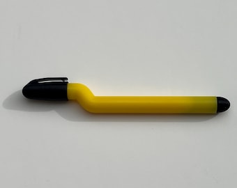 Refillable Smart Highlighter for Improved Visibility, Ergonomic Design