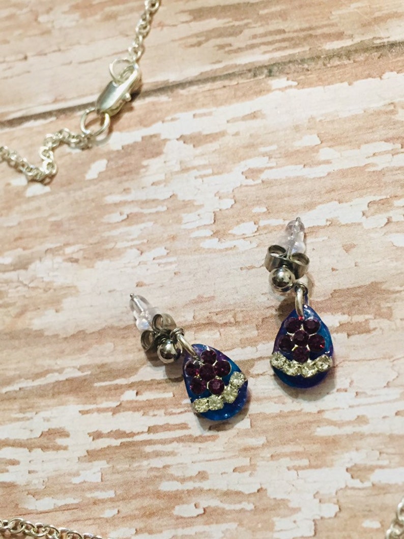 Blue /& Purple Butterfly Necklace and Earrings Set
