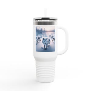 Wildlife Insulated Travel Mug, 40oz - Perfect for Nature Lovers, Coffee, Tea, Outdoor Adventures, Camping, Gift for Wildlife Enthusiasts