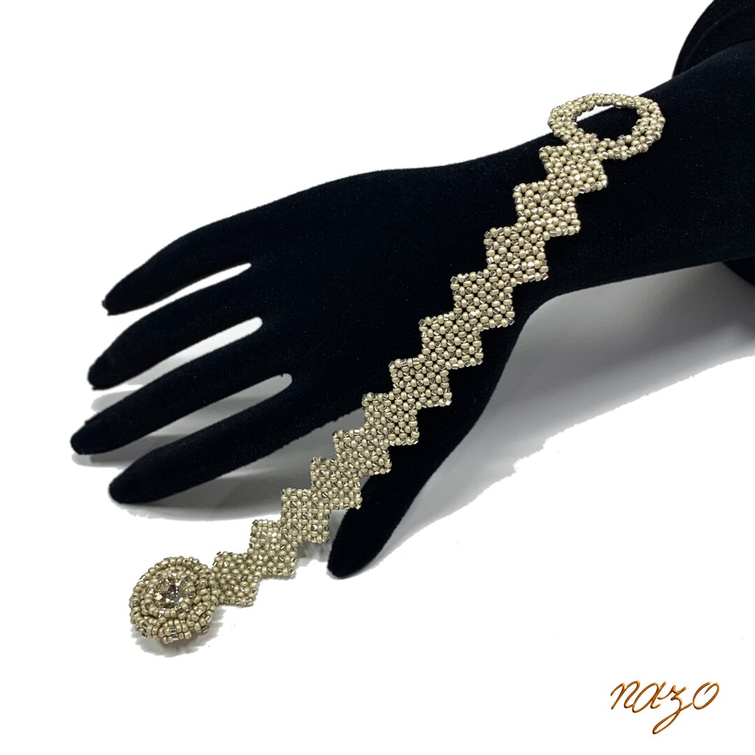 South Stars Bracelet Chevron Bracelet Cream Colored Original Toho south-stars-bracelet-chevron-bracelet-cream-colored-original-toho