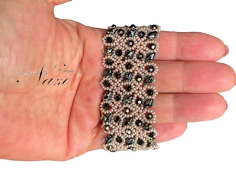 Modern beaded lace,spanish bracelet a lattice with Gemduo beads and round 4mm swarovski crystal,hand made beaded button and loop closure