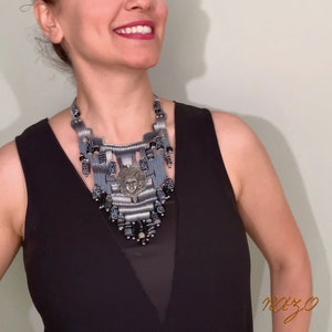 Weaving Jewelry - Woven Necklace - Needle woven necklace - Fiber jewelry - African bead designs - Unique hand woven necklace - Gray woven image 4
