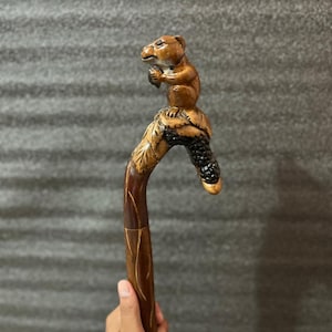 Handmade Wooden Cane with Carved Bear Handle – Detachable Walking Stick for Nature Lovers & Gifts
