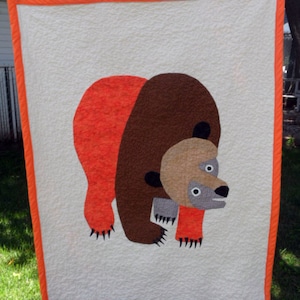 Brown Bear Quilt Bild 1