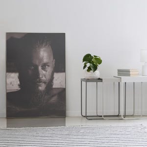 Ragnar Lothbrok - Travis Fimmel - Vikings Tv Series Poster - Home Decor - Wall Decor - Gift