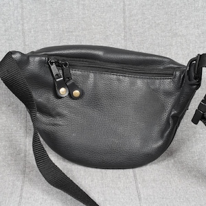 Vintage Disney Mickey Mouse Fanny Pack Black Faux Leather Waist Bag Embroidered image 6